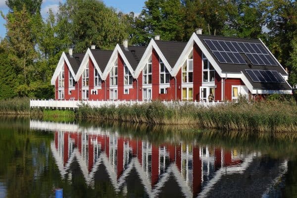 Ferienhaus Pirat mit Wasserterrasse in Wendisch Rietz